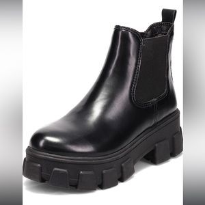 Circus by Sam Edelman Women's Darielle Ankle Boot